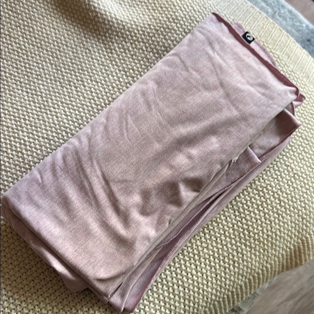 Oiselle Lux Pink Scarf